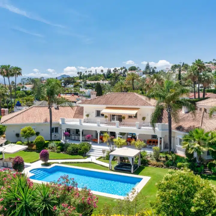 Refurbished contemporary detached villa in La Cerquilla, Nueva Andalucia Picture