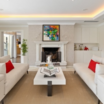 Refurbished contemporary detached villa in La Cerquilla, Nueva Andalucia Picture 1
