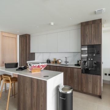 Luxurious beachfront apartment with spectacular sea views in Malaga Towers, Malaga Picture 8