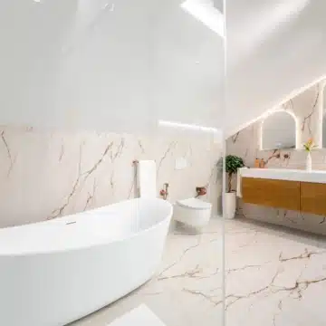 Luxury duplex penthouse offering panoramic views of the Mediterranean sea in Nueva Andalucia, Marbella Picture 19