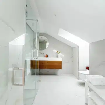 Luxury duplex penthouse offering panoramic views of the Mediterranean sea in Nueva Andalucia, Marbella Picture 34