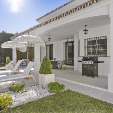 Andalucian style 4-bedroom villa with beautiful mountain views in Mijas Golf Picture 39
