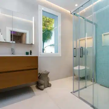 Remarkable 6-bedroom villa in a quiet neighbourhood of Nueva Andalucía, Marbella Picture 52