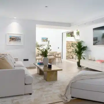 Remarkable 6-bedroom villa in a quiet neighbourhood of Nueva Andalucía, Marbella Picture 60