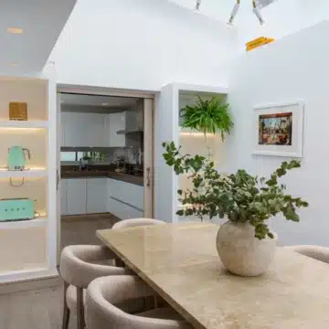 Remarkable 6-bedroom villa in a quiet neighbourhood of Nueva Andalucía, Marbella Picture 64