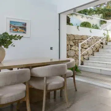 Remarkable 6-bedroom villa in a quiet neighbourhood of Nueva Andalucía, Marbella Picture 65