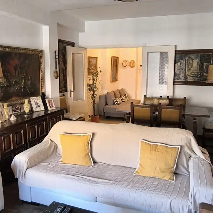 Charming Apartment in Marbella Centro Picture