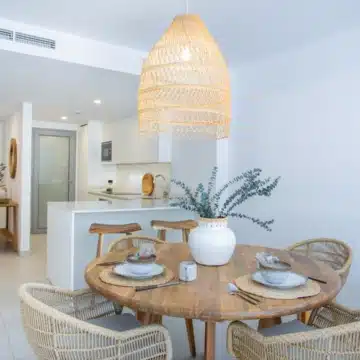 Brand new beachside ground-floor apartment in Elviria Playa, Marbella East Picture 2