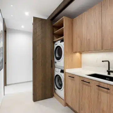 Luxurious 3-bedroom apartment in the prestigious Las Brisas Country Club, Nueva Andalucia Picture 6