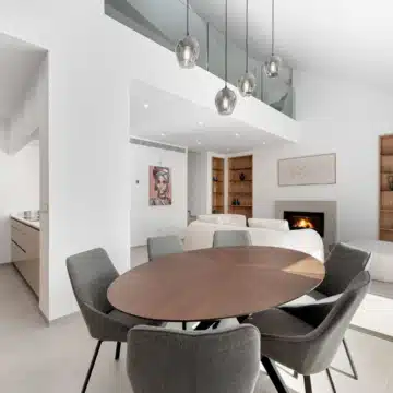 Luxurious 3-bedroom apartment in the prestigious Las Brisas Country Club, Nueva Andalucia Picture 3
