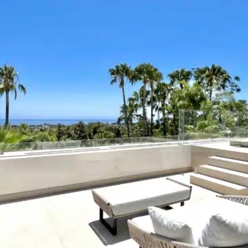 Brand new villa with impressive sea views in the exclusive area of El Paraiso, Estepona Picture 39