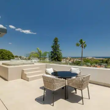 Brand new villa with impressive sea views in the exclusive area of El Paraiso, Estepona Picture 44