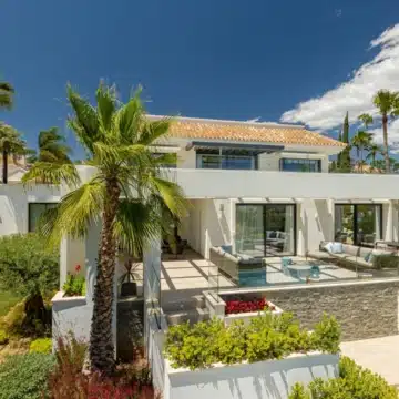 Brand new villa with impressive sea views in the exclusive area of El Paraiso, Estepona Picture 51
