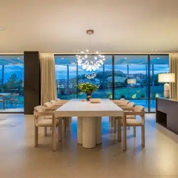 Frontline golf outstanding villa with amazing golf view in Nueva Andalucía, Marbella Picture 32