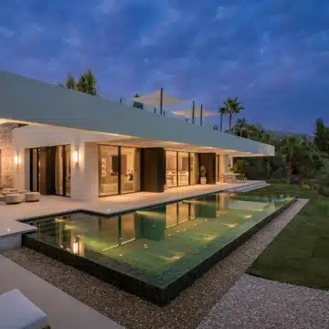 Frontline golf outstanding villa with amazing golf view in Nueva Andalucía, Marbella Picture 40