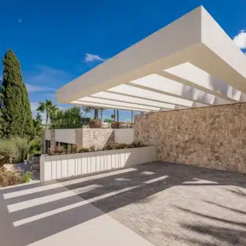 Frontline golf outstanding villa with amazing golf view in Nueva Andalucía, Marbella Picture 29
