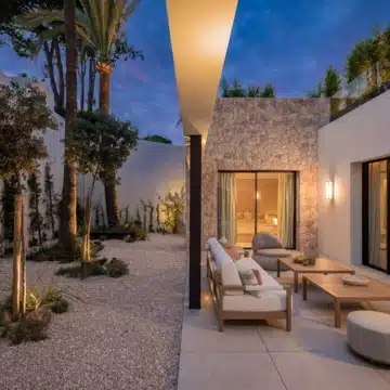 Frontline golf outstanding villa with amazing golf view in Nueva Andalucía, Marbella Picture 42