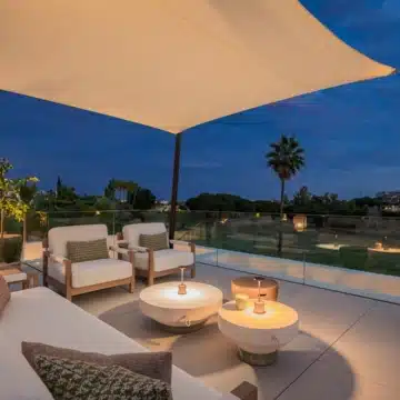 Frontline golf outstanding villa with amazing golf view in Nueva Andalucía, Marbella Picture 30