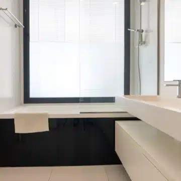 Modern 3-bedrooms apartment with stunning mountain views in Atalaya Hills, Benahavis Picture 11