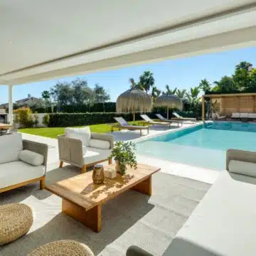 Modern villa in the prime residential area of La Cerquilla, Nueva Andalucia Picture 17