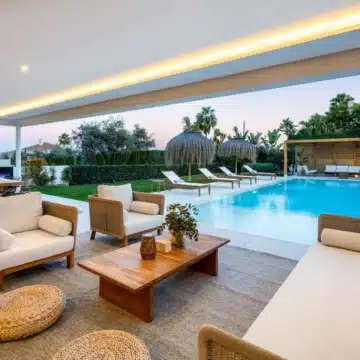 Modern villa in the prime residential area of La Cerquilla, Nueva Andalucia Picture 25