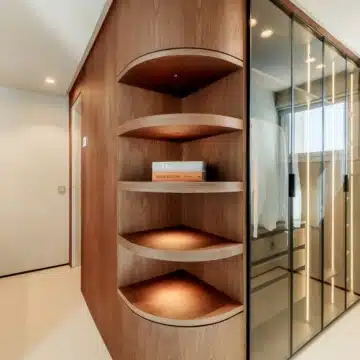 Duplex penthouse with mesmerizing sea views in Alcazaba beach, Estepona Picture 18