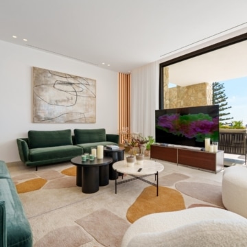 Brand new luxury villa in an exclusive gated community of La Quinta, Benahavis Picture 10