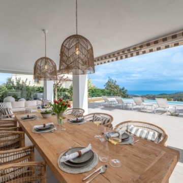 Modern detached villa with panoramic sea and mountain views in La Mairena, Marbella Picture 0