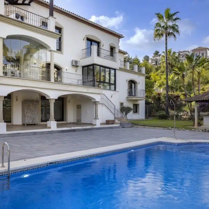 Expansive villa with unique architecture in the exclusive development of Los Arqueros Golf & Country Club, Benahavis Picture