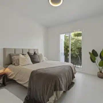 Three bedroom apartment positioned on the serene hills of Altos de la Quinta, Benahavis Picture 9