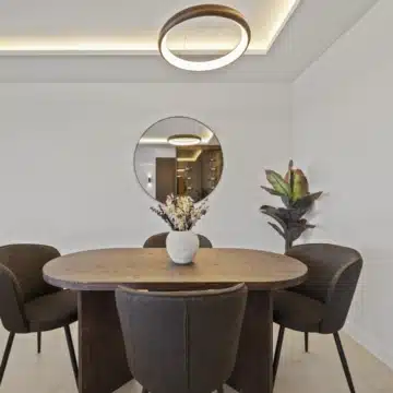 Three bedroom apartment positioned on the serene hills of Altos de la Quinta, Benahavis Picture 3