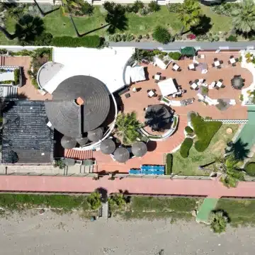 Seaside 2-bedroom groundfloor apartment on the Dominion Beach in Estepona Picture 20