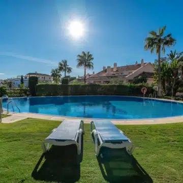 Spacious and bright home in the heart of Nueva Andalucía, Marbella Picture 54