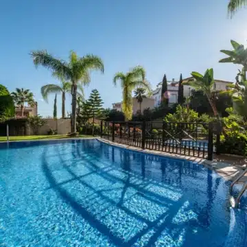 Spacious and bright home in the heart of Nueva Andalucía, Marbella Picture 68