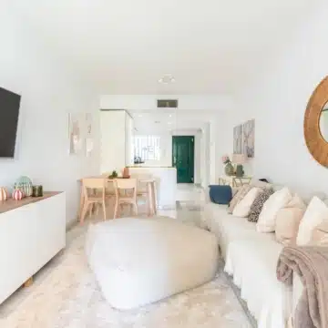 Groundfloor apartment nestled in the gated community of Senorio de Gonzaga, Nueva Andalucia Picture 3