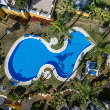 Groundfloor apartment nestled in the gated community of Senorio de Gonzaga, Nueva Andalucia Picture 13