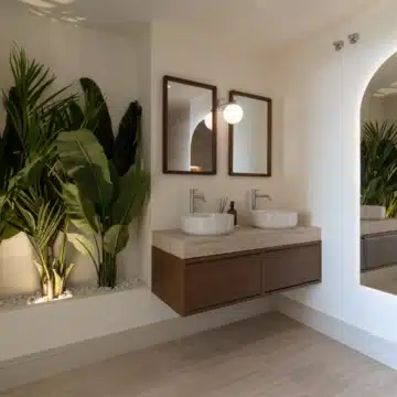 Scandinavian designed beautiful 4-bedroom duplex apartment in Monte Halcones, Benahavis Picture 18
