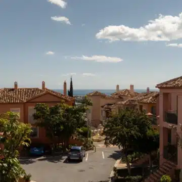 Scandinavian designed beautiful 4-bedroom duplex apartment in Monte Halcones, Benahavis Picture 30