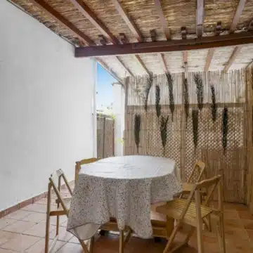 Cozy frontline beach 2-bedroom townhouse in Bahía Azul, Estepona West Picture 6