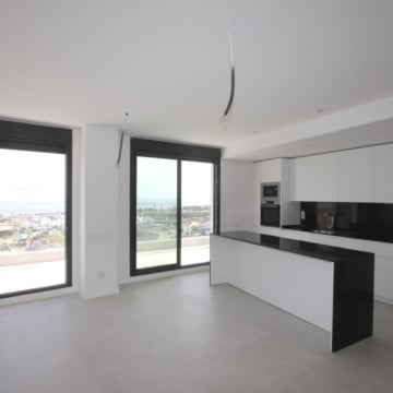 Brand new penthouse with panoramic views in the exclusive Vanian Views residential complex in Selwo, Estepona Picture 21