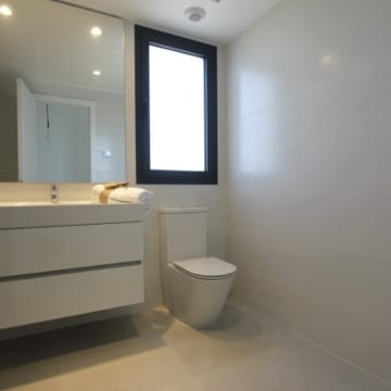 Brand new penthouse with panoramic views in the exclusive Vanian Views residential complex in Selwo, Estepona Picture 25