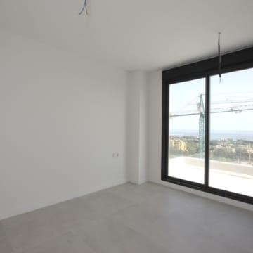 Brand new penthouse with panoramic views in the exclusive Vanian Views residential complex in Selwo, Estepona Picture 28