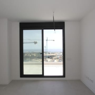 Brand new penthouse with panoramic views in the exclusive Vanian Views residential complex in Selwo, Estepona Picture 4