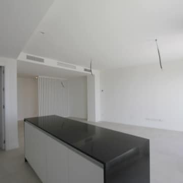 Brand new penthouse with panoramic views in the exclusive Vanian Views residential complex in Selwo, Estepona Picture 9