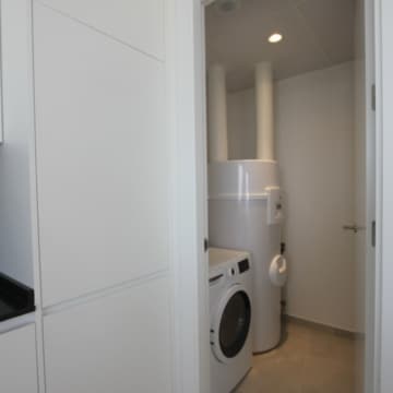Brand new penthouse with panoramic views in the exclusive Vanian Views residential complex in Selwo, Estepona Picture 11