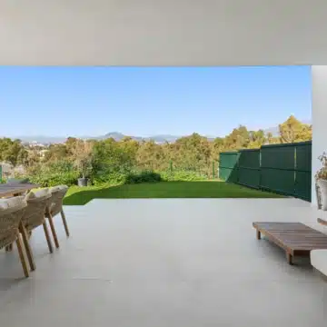 Semi-detached 3-bedroom villa in the heart of Guadalmina, San Pedro de Alacantara Picture 33