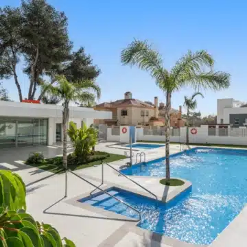 Semi-detached 3-bedroom villa in the heart of Guadalmina, San Pedro de Alacantara Picture 39