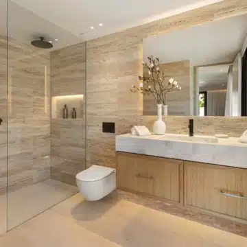 Enchanting villa with fascinating architecture nestled in Aloha, Nueva Andalucia Picture 21