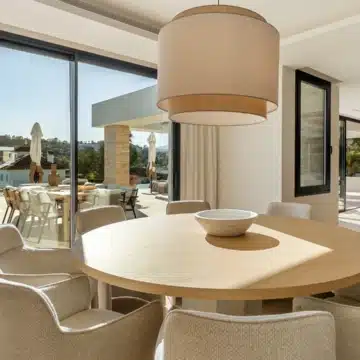 Enchanting villa with fascinating architecture nestled in Aloha, Nueva Andalucia Picture 25