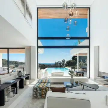 Contemporary villa with panoramic sea views in Lomas de La Quinta, Benahavis Picture 23